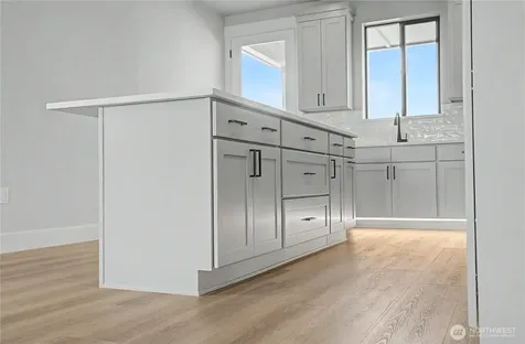 557 Perry Avenue East Wenatchee WA 98802