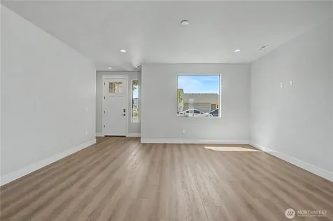 557 Perry Avenue East Wenatchee WA 98802