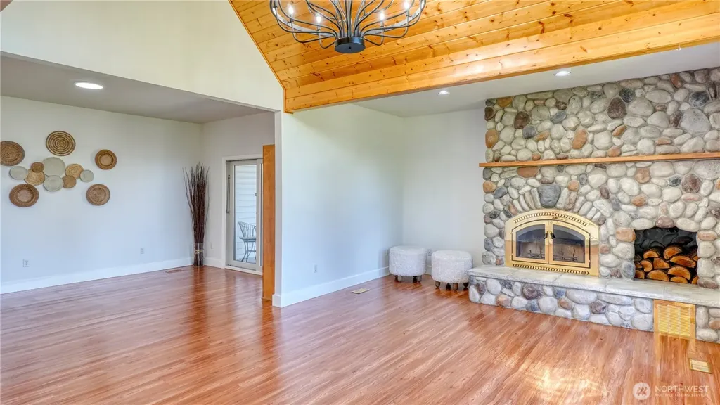 32010 71st Avenue Ct E Eatonville WA 98328