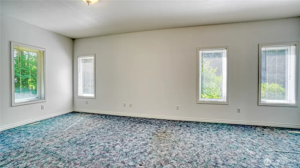 32010 71st Avenue Ct E Eatonville WA 98328
