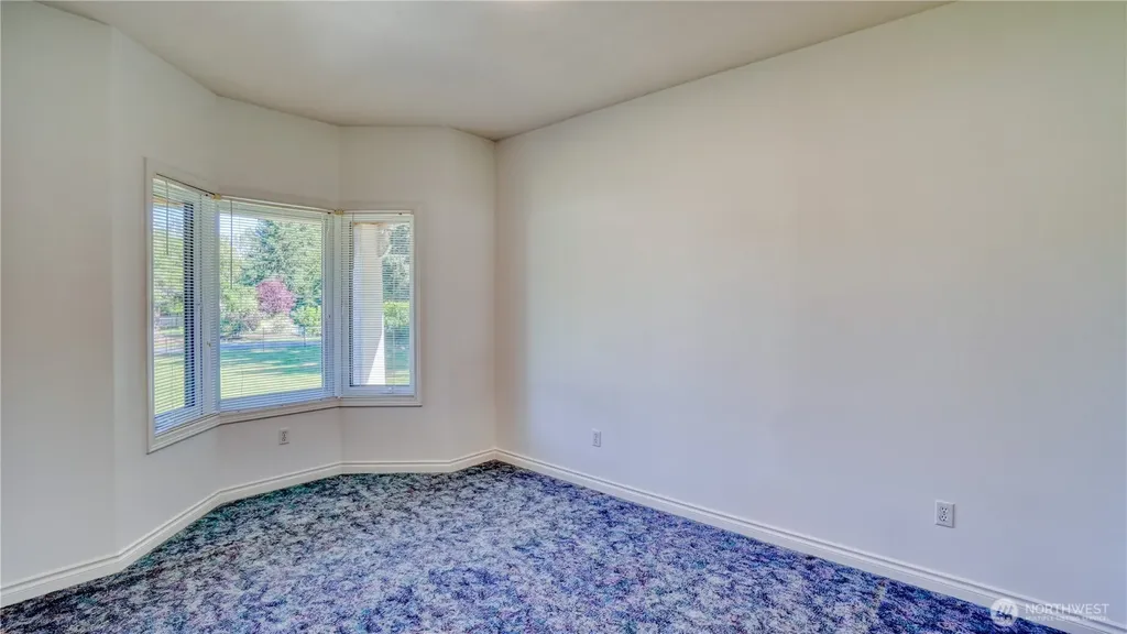 32010 71st Avenue Ct E Eatonville WA 98328