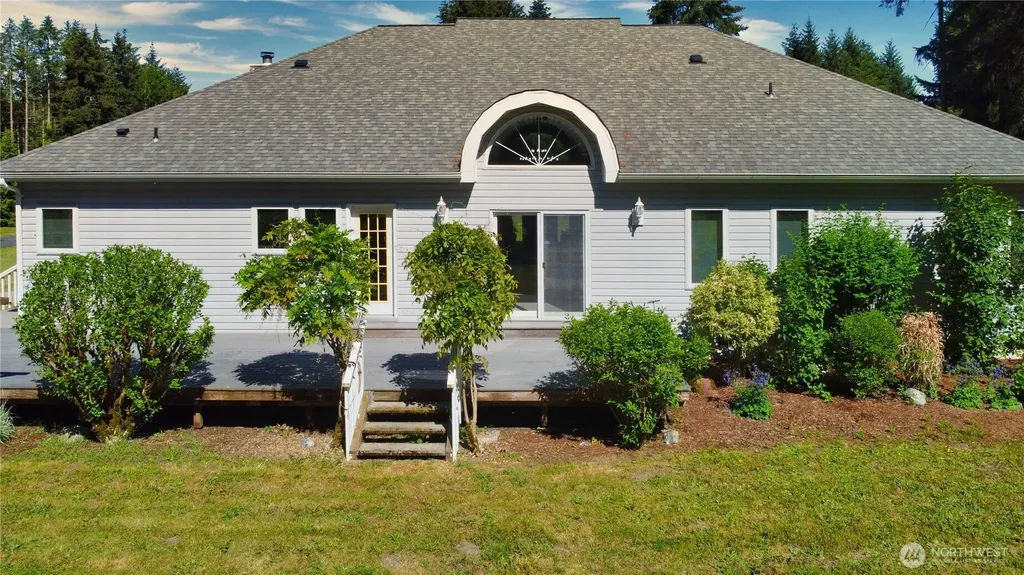 32010 71st Avenue Ct E Eatonville WA 98328