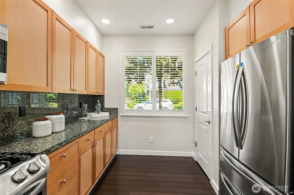 12223 NE 109th Way Kirkland WA 98033