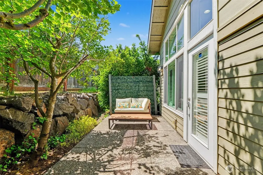12223 NE 109th Way Kirkland WA 98033