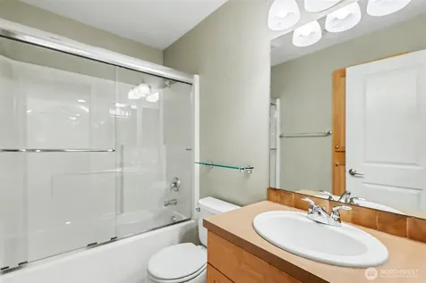 12223 NE 109th Way Kirkland WA 98033