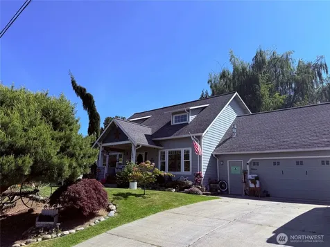 1106 N 8th Street Mount Vernon WA 98273