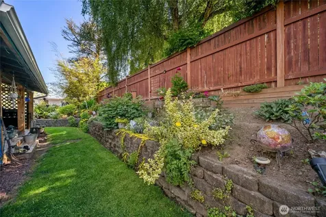 1106 N 8th Street Mount Vernon WA 98273