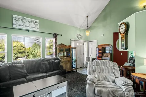 1106 N 8th Street Mount Vernon WA 98273