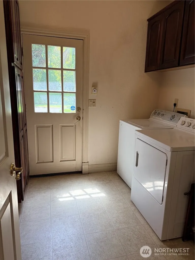 7201 Holly Hedge Lane SW Lakewood WA 98499