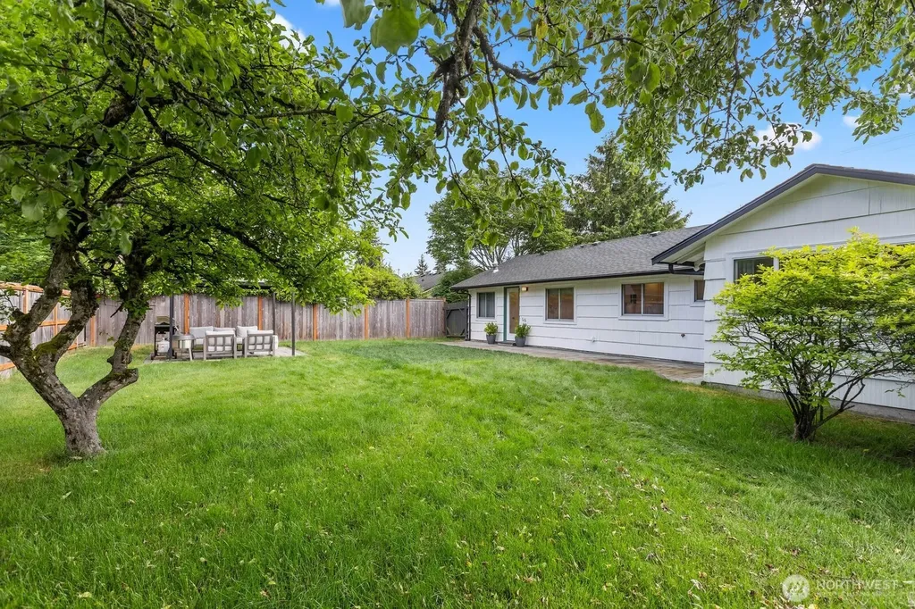 4407 223rd Street SW Mountlake Terrace WA 98043