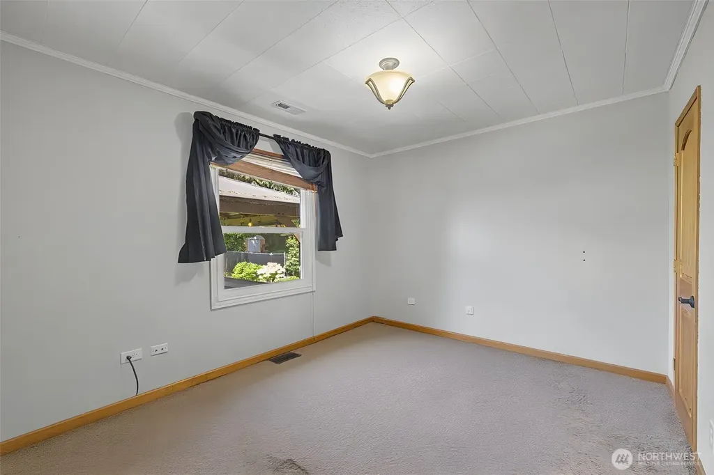 717 E Highland Drive Arlington WA 98223