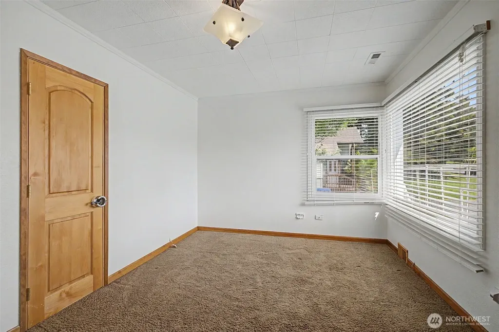 717 E Highland Drive Arlington WA 98223