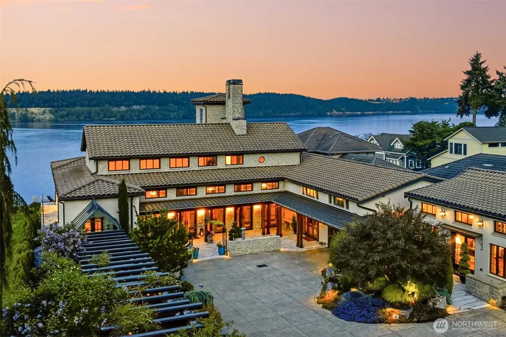 2602 64th Street NW Gig Harbor WA 98335