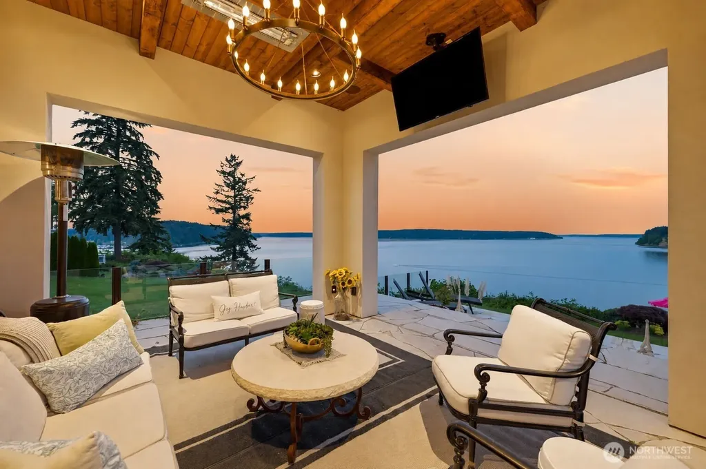 2602 64th Street NW Gig Harbor WA 98335