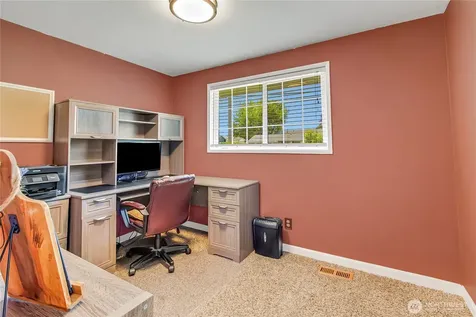 1309 99th Street E Tacoma WA 98445