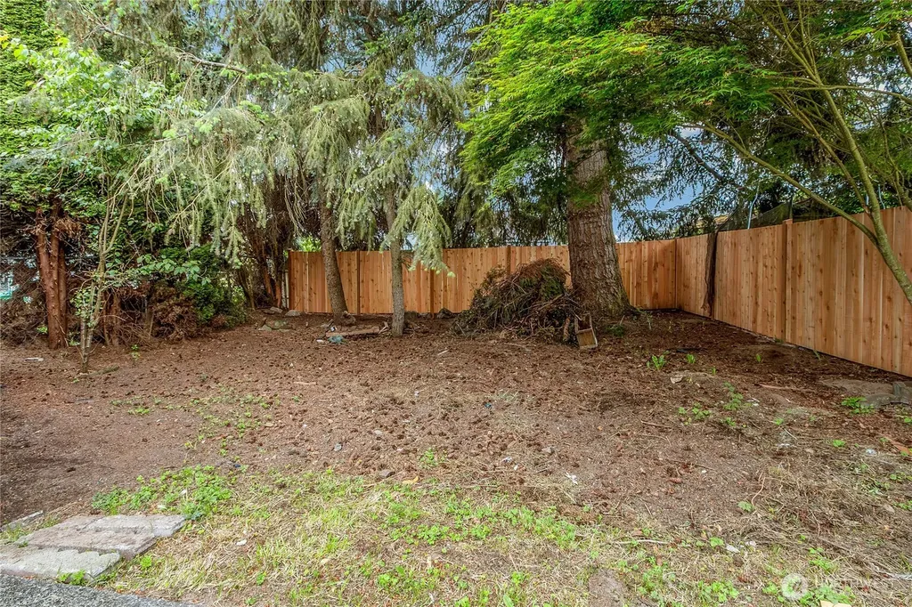 238 North Lane Tacoma WA 98404