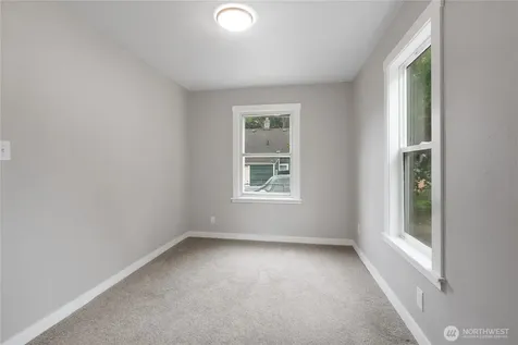 238 North Lane Tacoma WA 98404