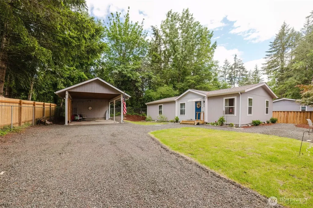 540 E Lakeshore Drive E Shelton WA 98584