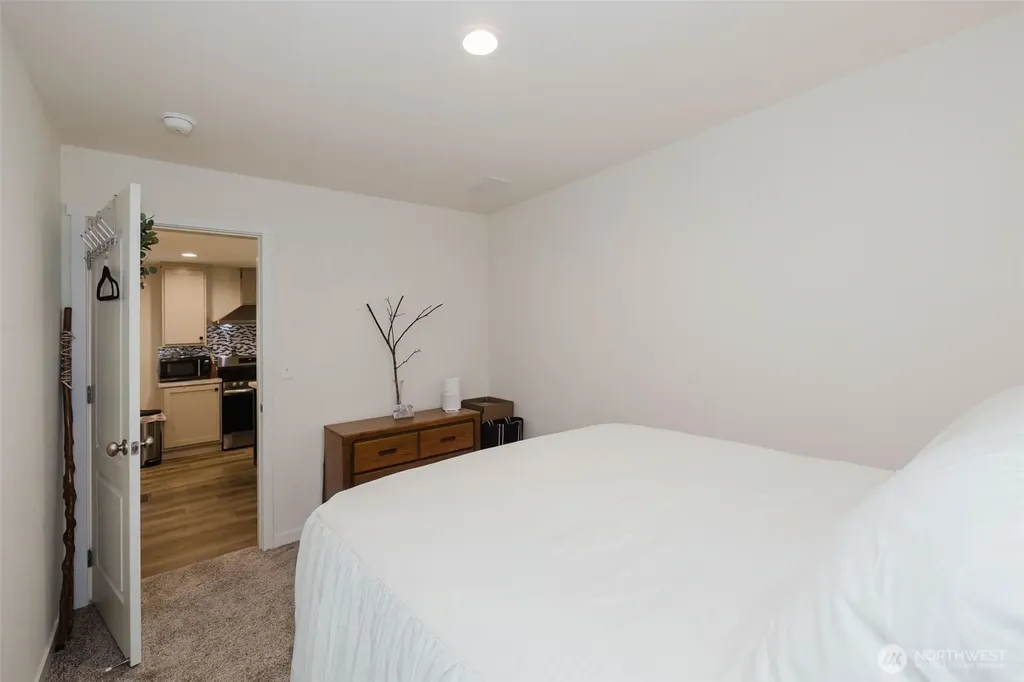 540 E Lakeshore Drive E Shelton WA 98584