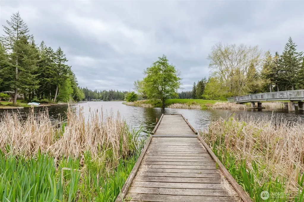 540 E Lakeshore Drive E Shelton WA 98584