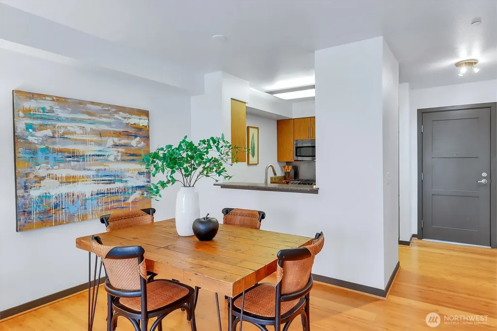413 NE 70th Street Seattle WA 98115