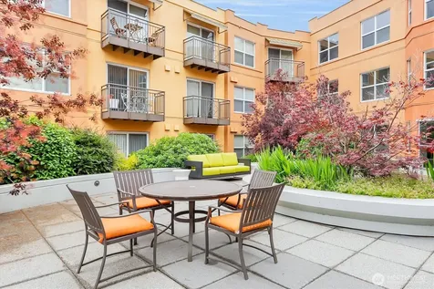 413 NE 70th Street Seattle WA 98115