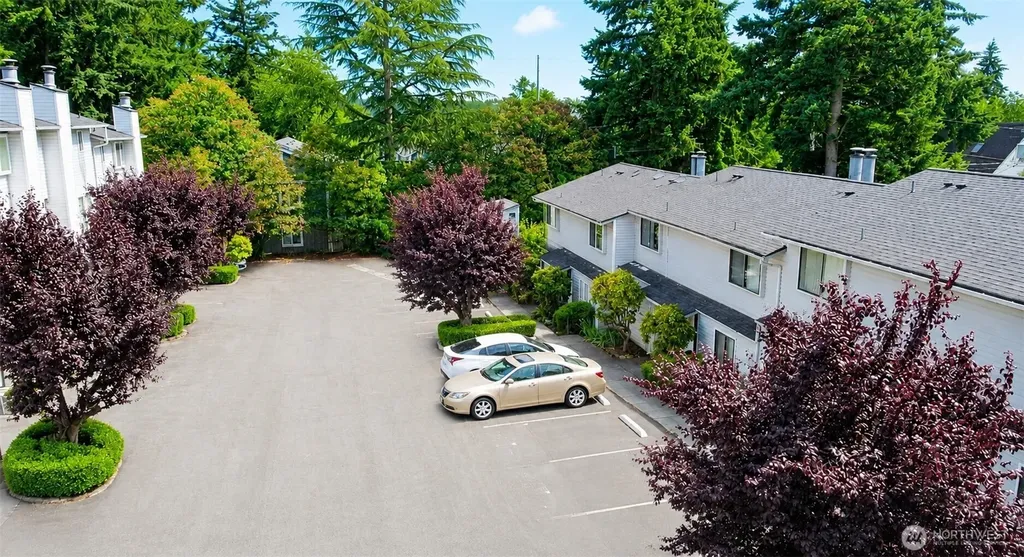 12517 SE 30th Street Bellevue WA 98005