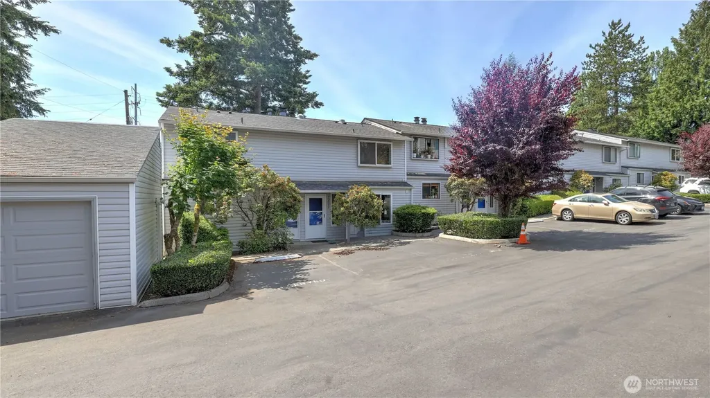 12517 SE 30th Street Bellevue WA 98005