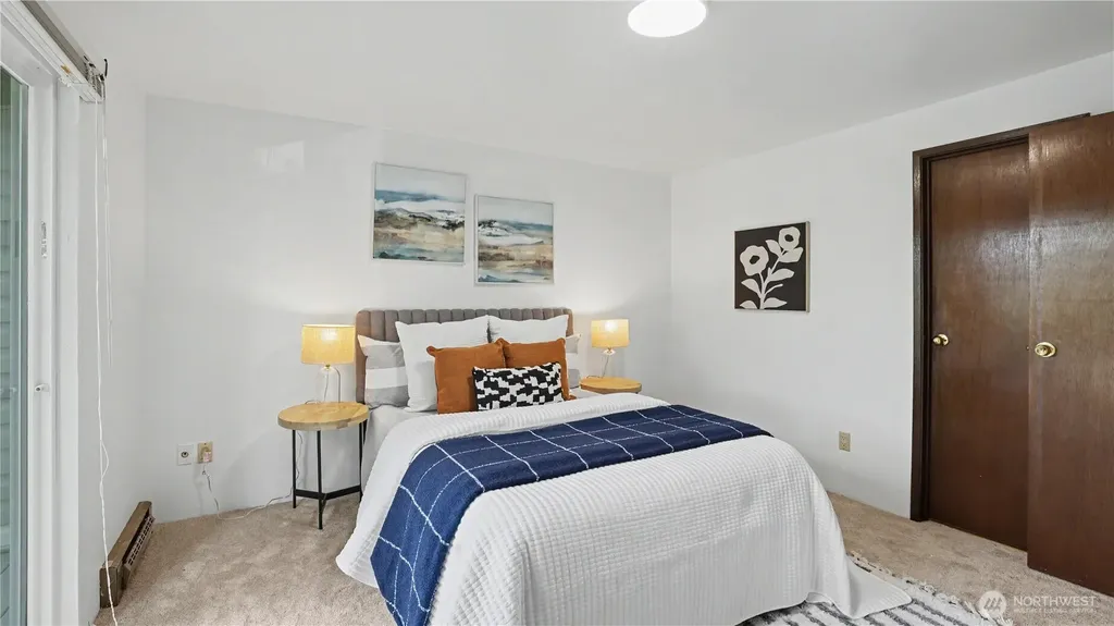 12517 SE 30th Street Bellevue WA 98005