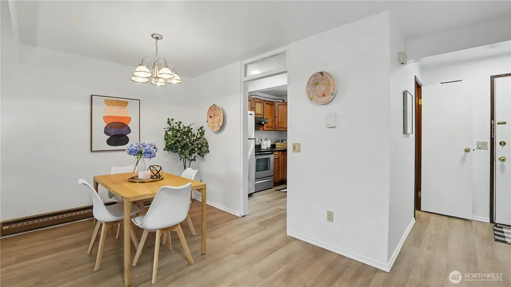 12517 SE 30th Street Bellevue WA 98005