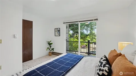 12517 SE 30th Street Bellevue WA 98005