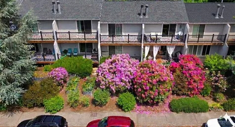 12517 SE 30th Street Bellevue WA 98005