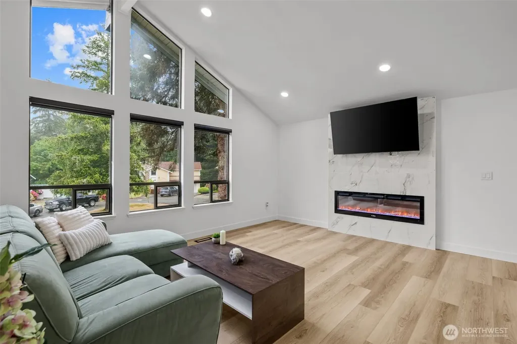 16031 SE 167th Place Renton WA 98058