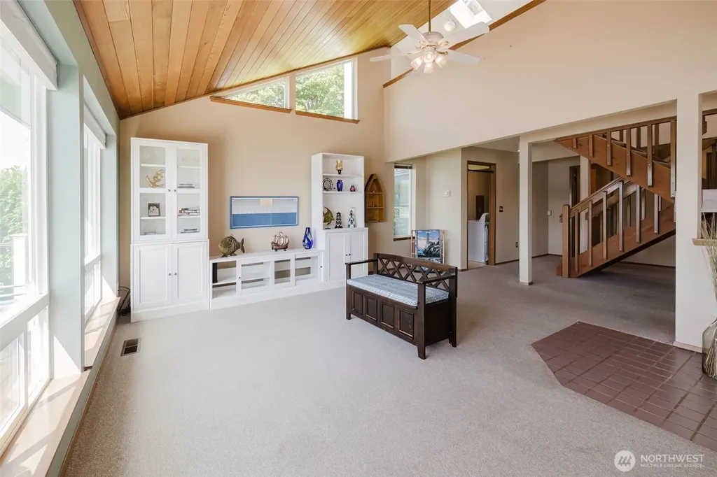 18631 E State Route 106 Belfair WA 98528