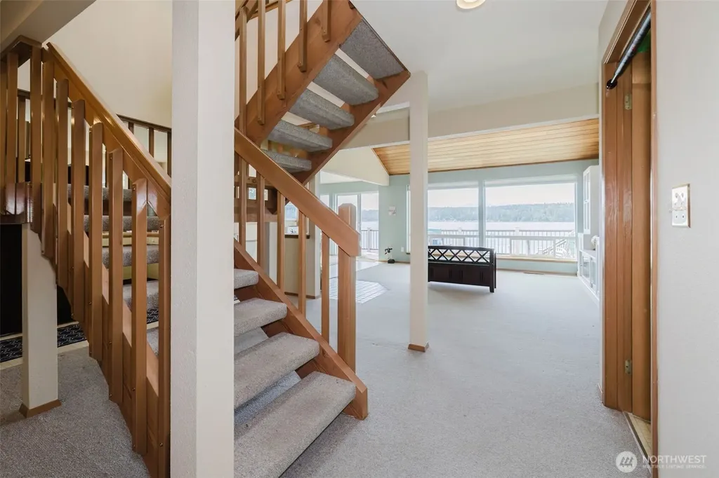 18631 E State Route 106 Belfair WA 98528