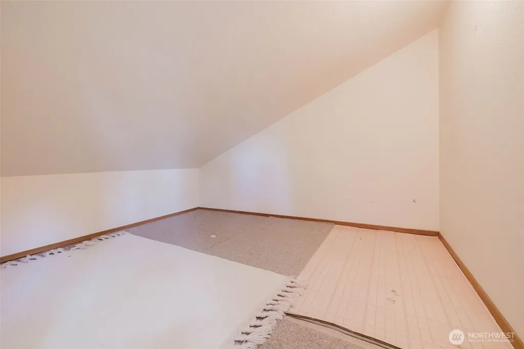 18631 E State Route 106 Belfair WA 98528