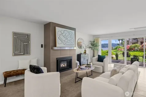 17498 NE 40th Place Redmond WA 98052