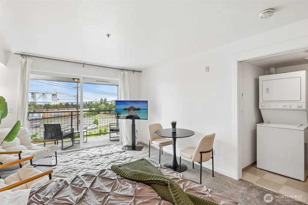 500 Elliott Avenue W Seattle WA 98119