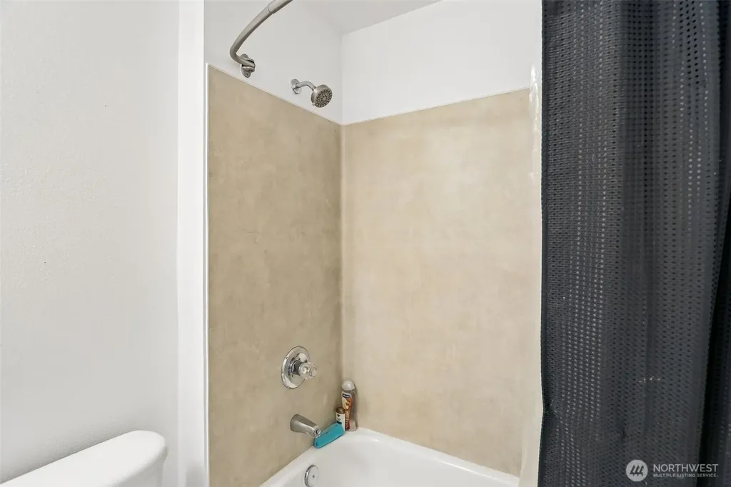 500 Elliott Avenue W Seattle WA 98119