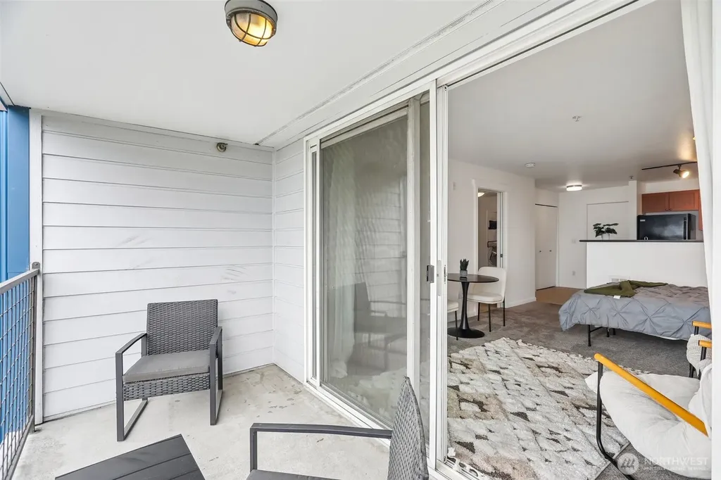 500 Elliott Avenue W Seattle WA 98119