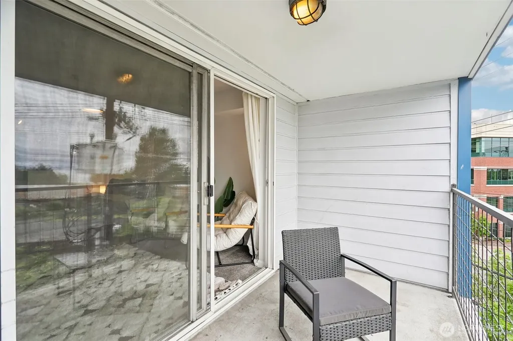 500 Elliott Avenue W Seattle WA 98119