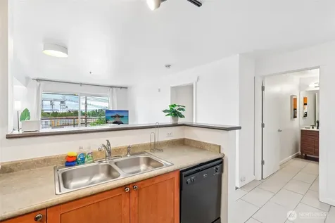 500 Elliott Avenue W Seattle WA 98119