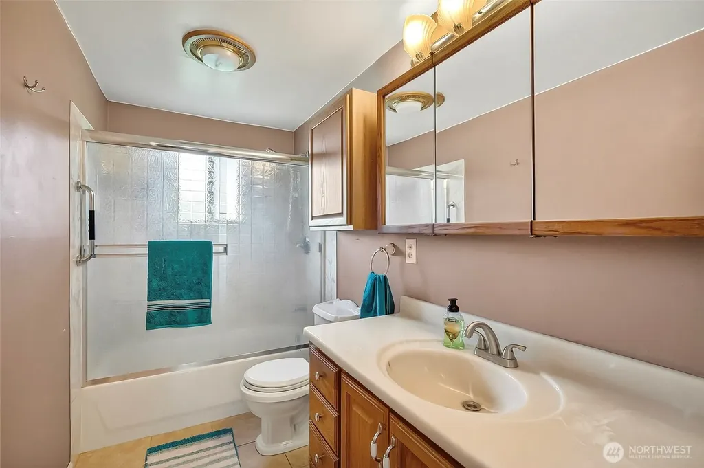 17704 S Spada Road Snohomish WA 98290