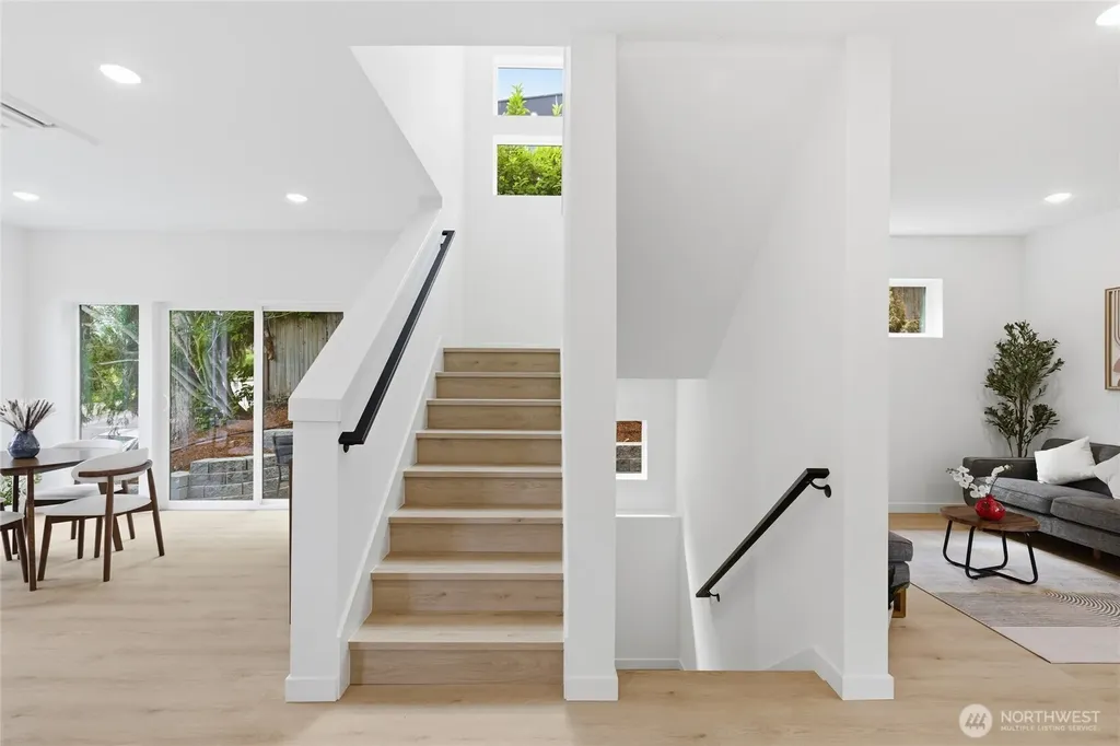 5716 NE 65th Street Seattle WA 98115