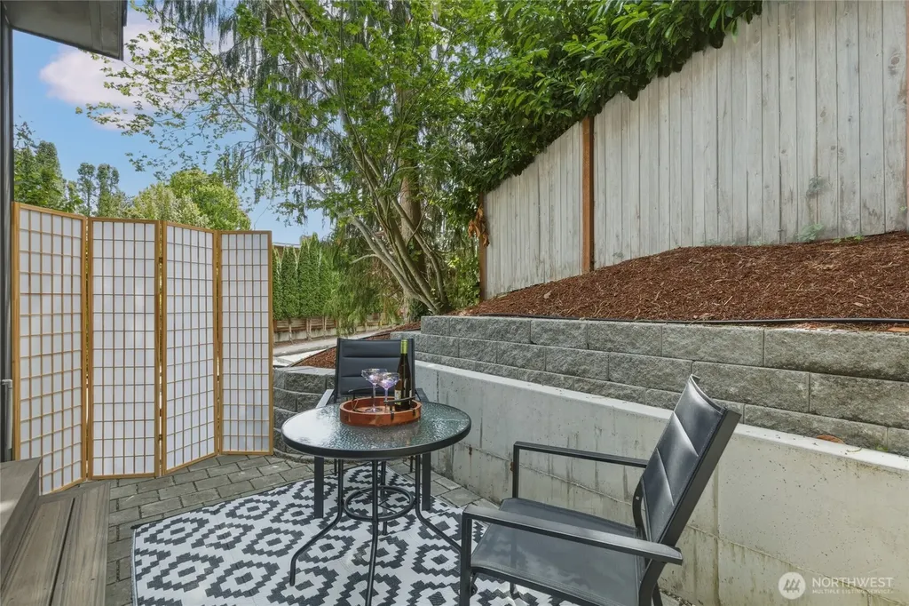 5716 NE 65th Street Seattle WA 98115