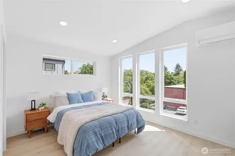 5716 NE 65th Street Seattle WA 98115