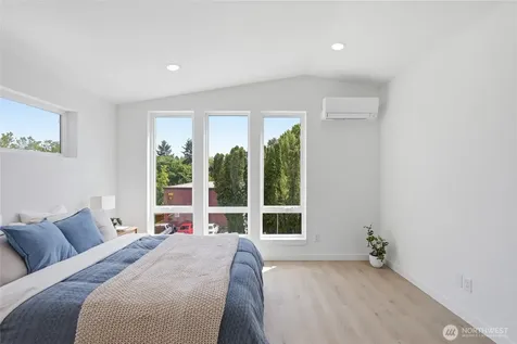 5716 NE 65th Street Seattle WA 98115