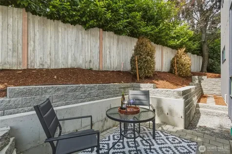 5716 NE 65th Street Seattle WA 98115