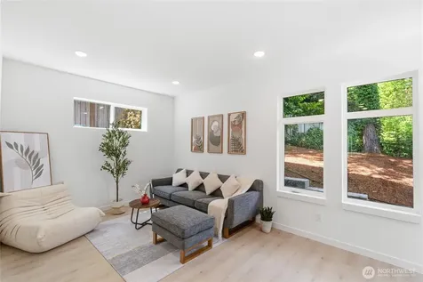 5716 NE 65th Street Seattle WA 98115