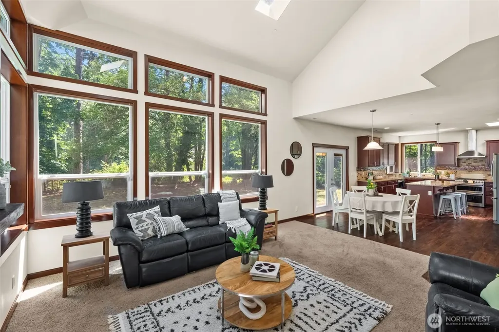 6524 Woodhill Drive NW Gig Harbor WA 98332
